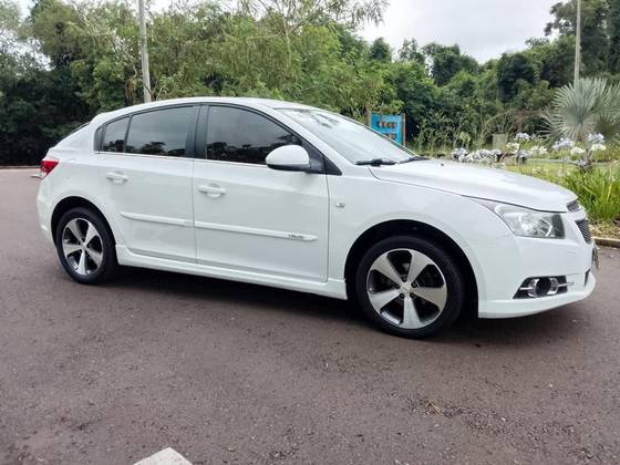CHEVROLET CRUZE 1.8 LT SPORT6 16V FLEX 4P AUTOMÁTICO